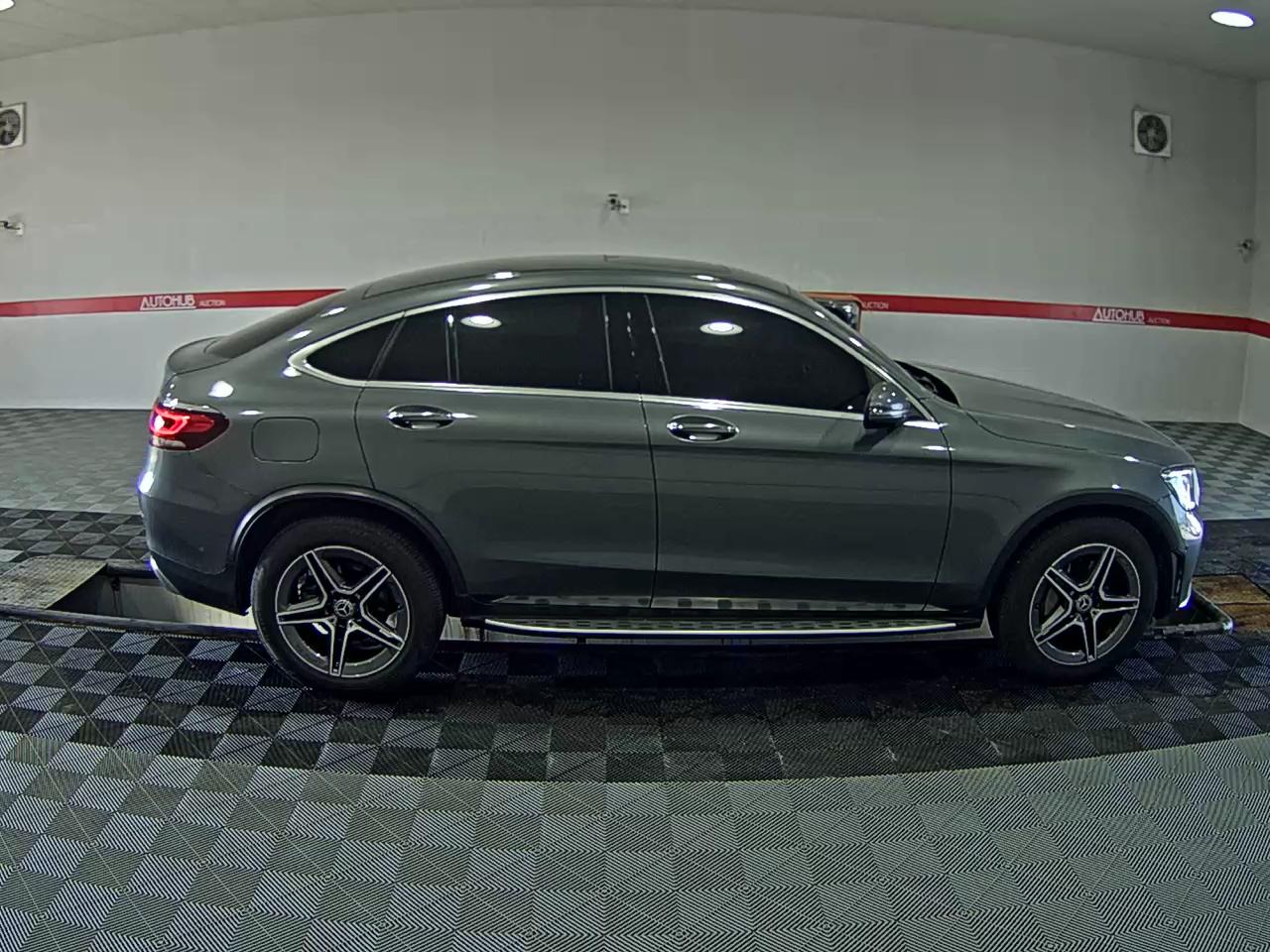 2022 - mercedes-benz glc 220d