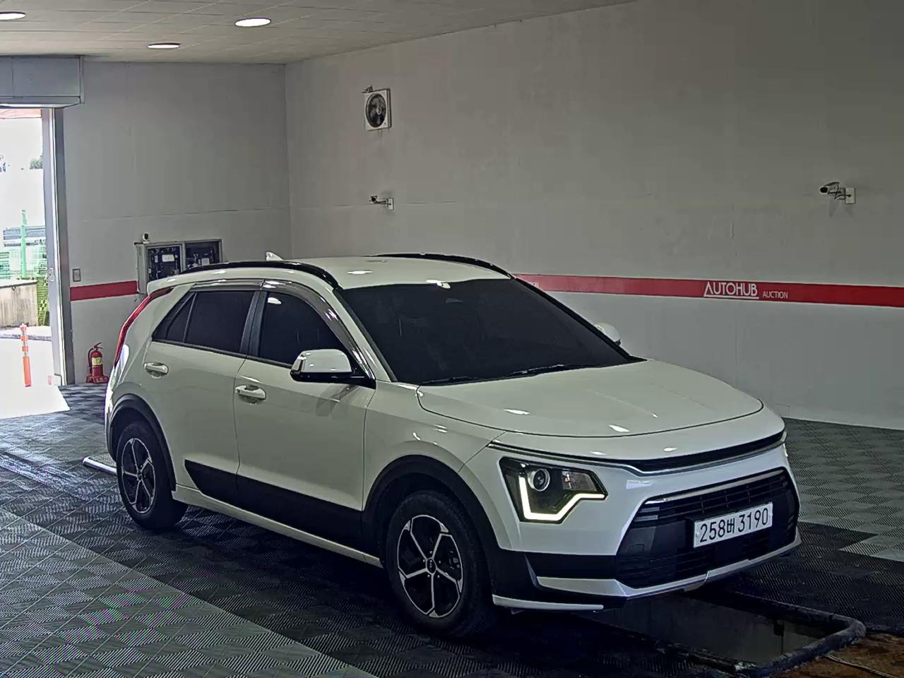 2022 - kia niro