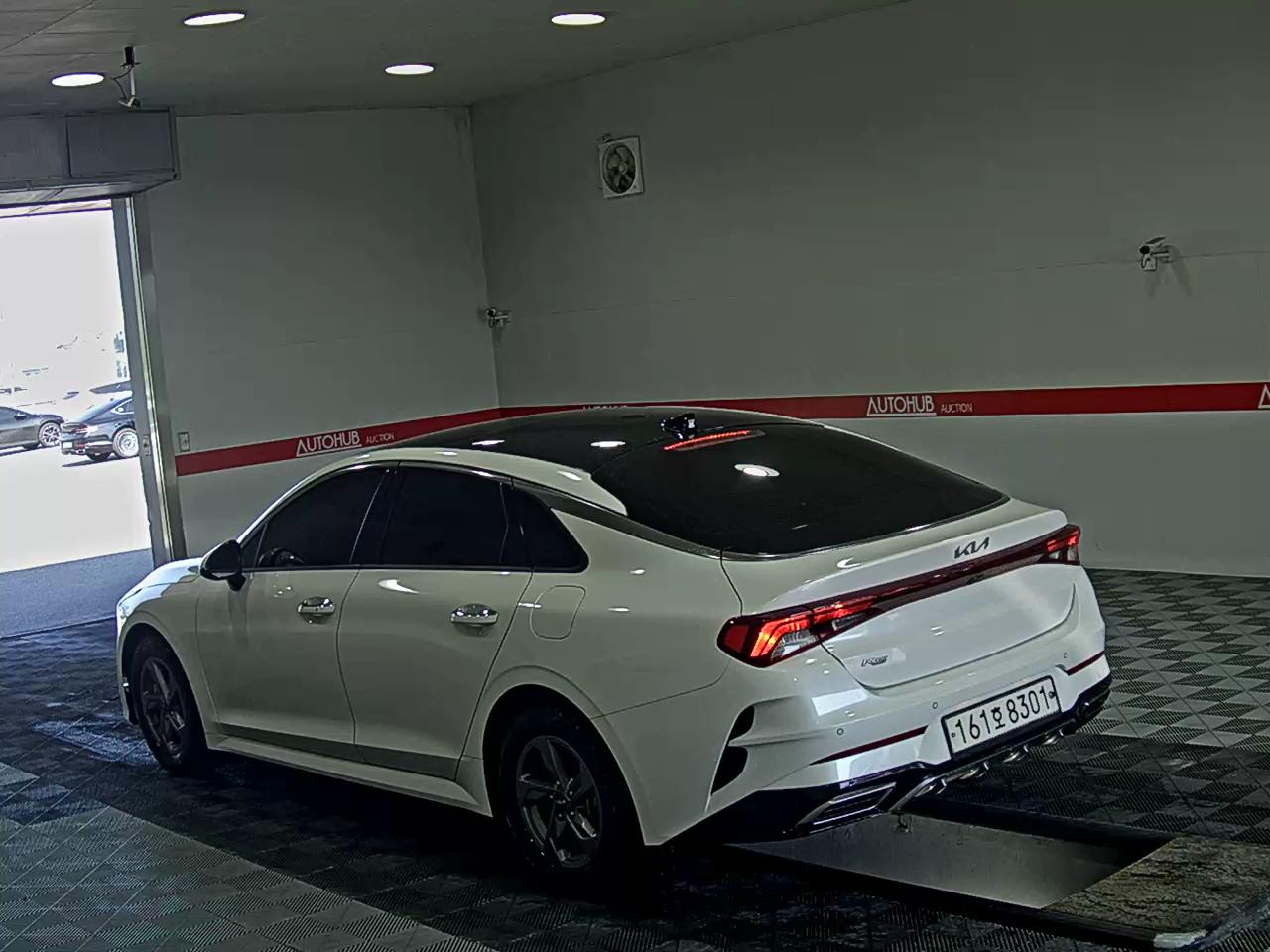 2022 - kia k5