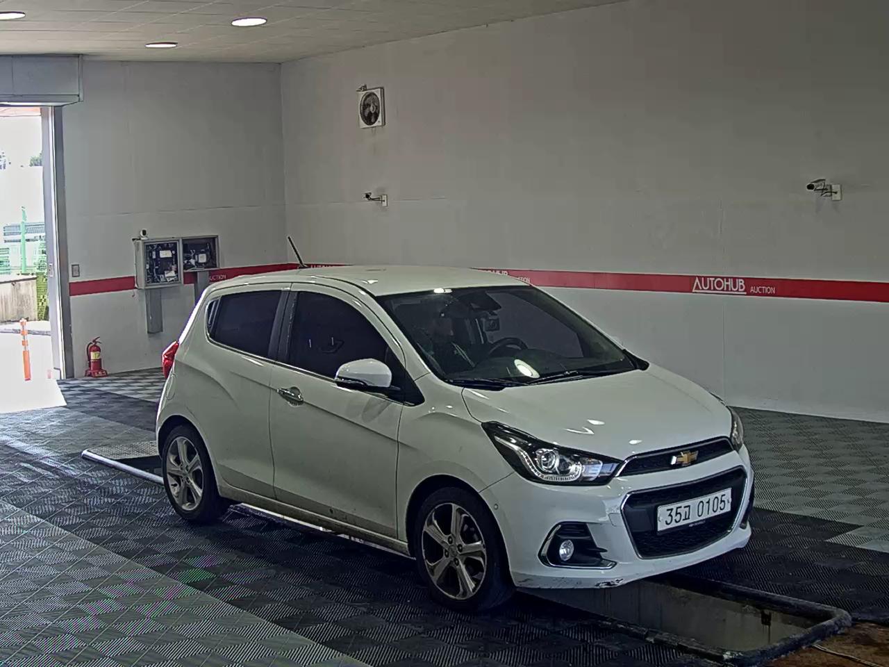 2017 - chevrolet spark