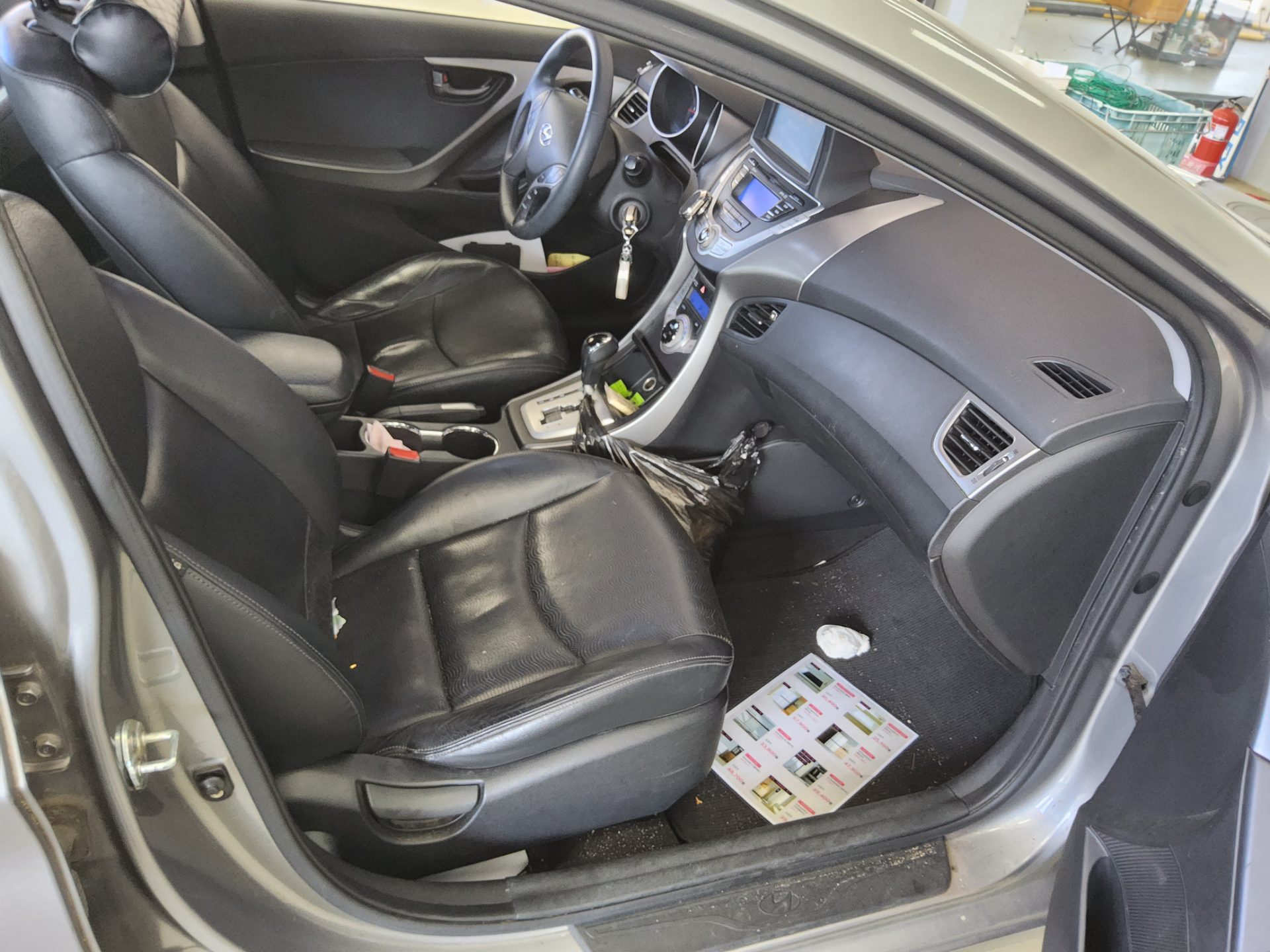2011 - hyundai avante