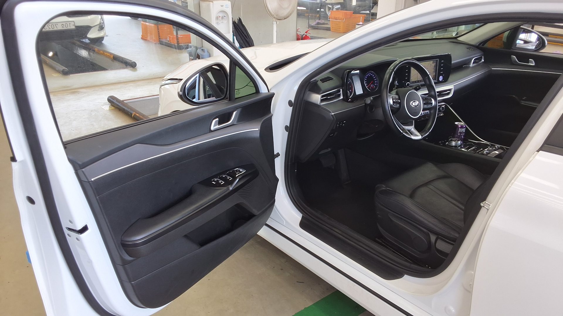 2021 - kia k5