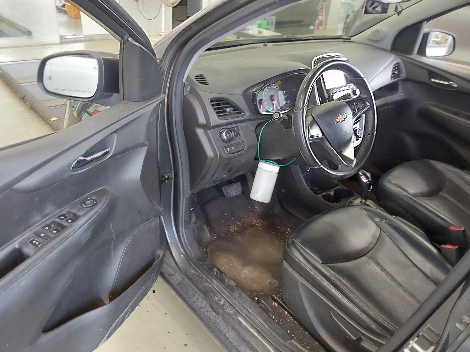2017 - chevrolet spark