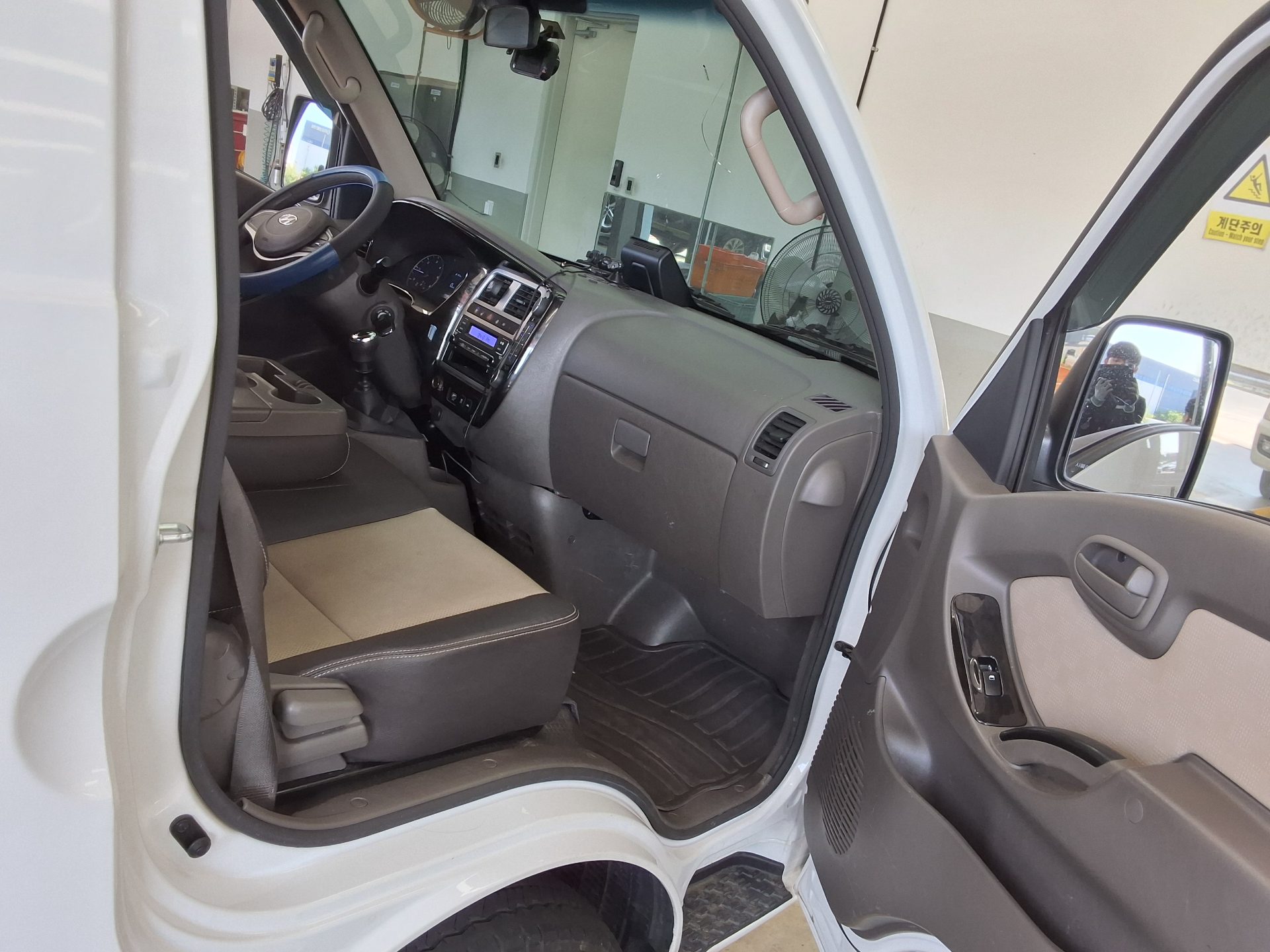 2023 - hyundai porter
