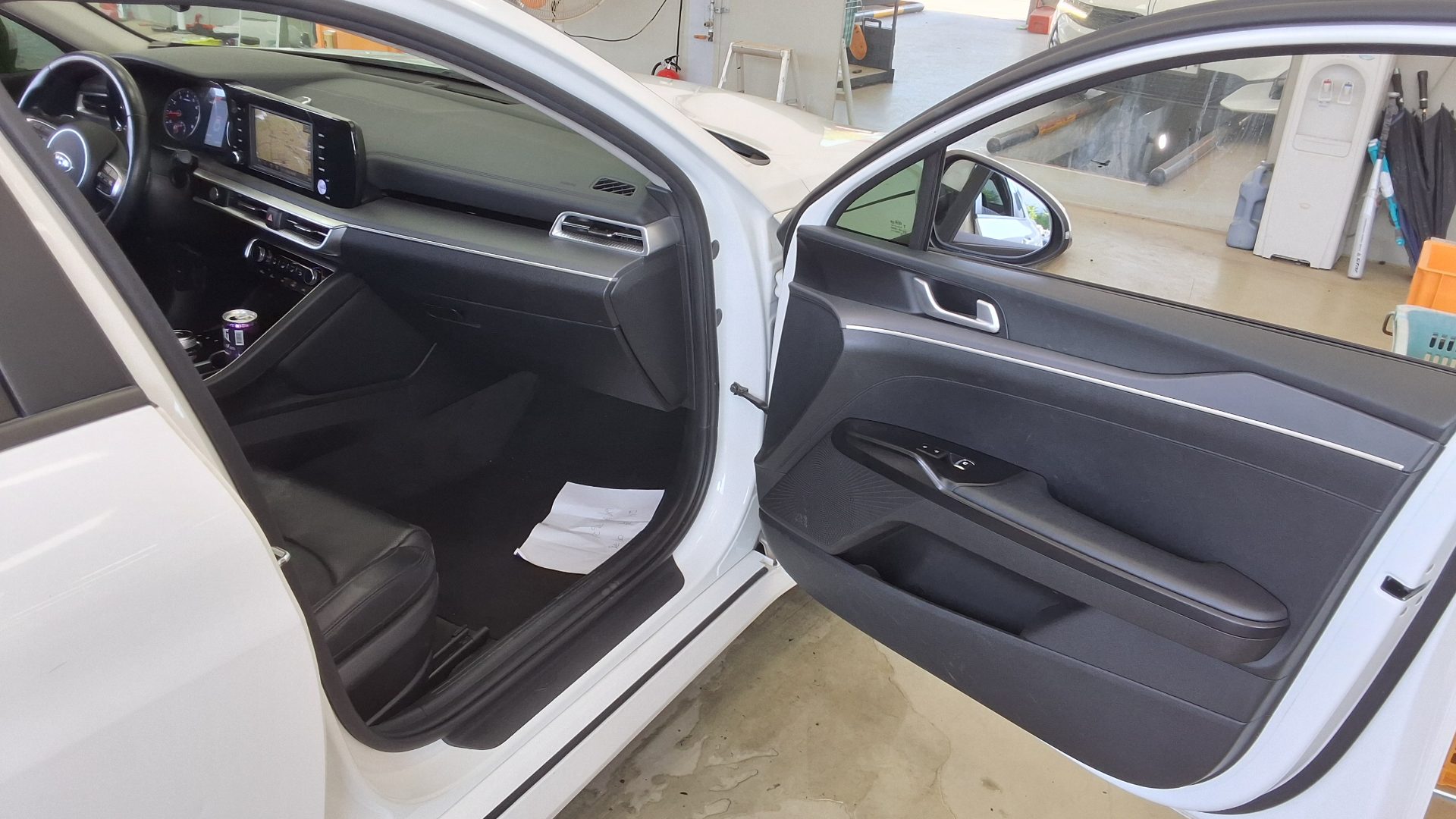 2021 - kia k5