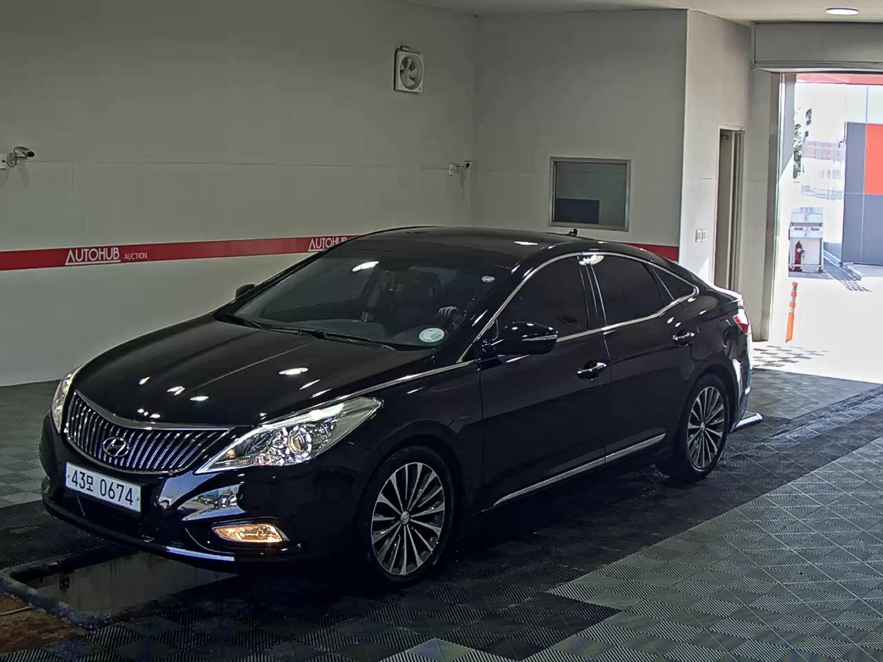 HYUNDAI GRANDEUR HG HG 300