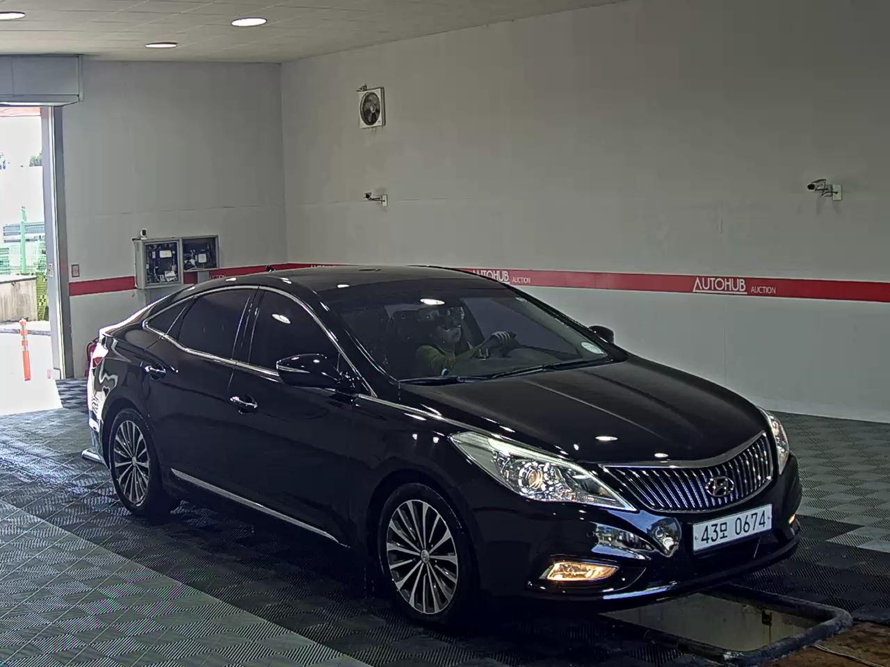 2014 - hyundai grandeur