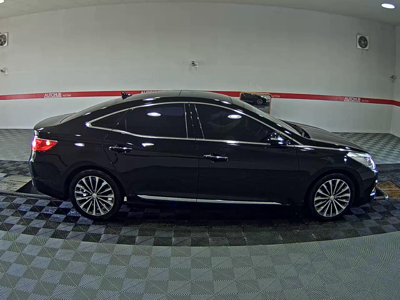 2014 - hyundai grandeur