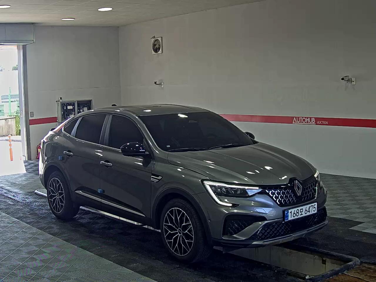 2025 - renault arkana