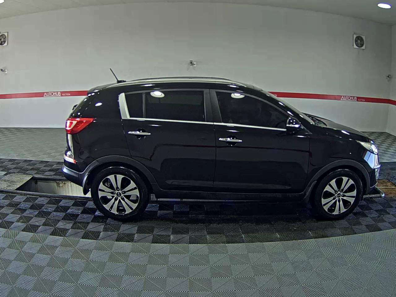 2011 - kia sportage