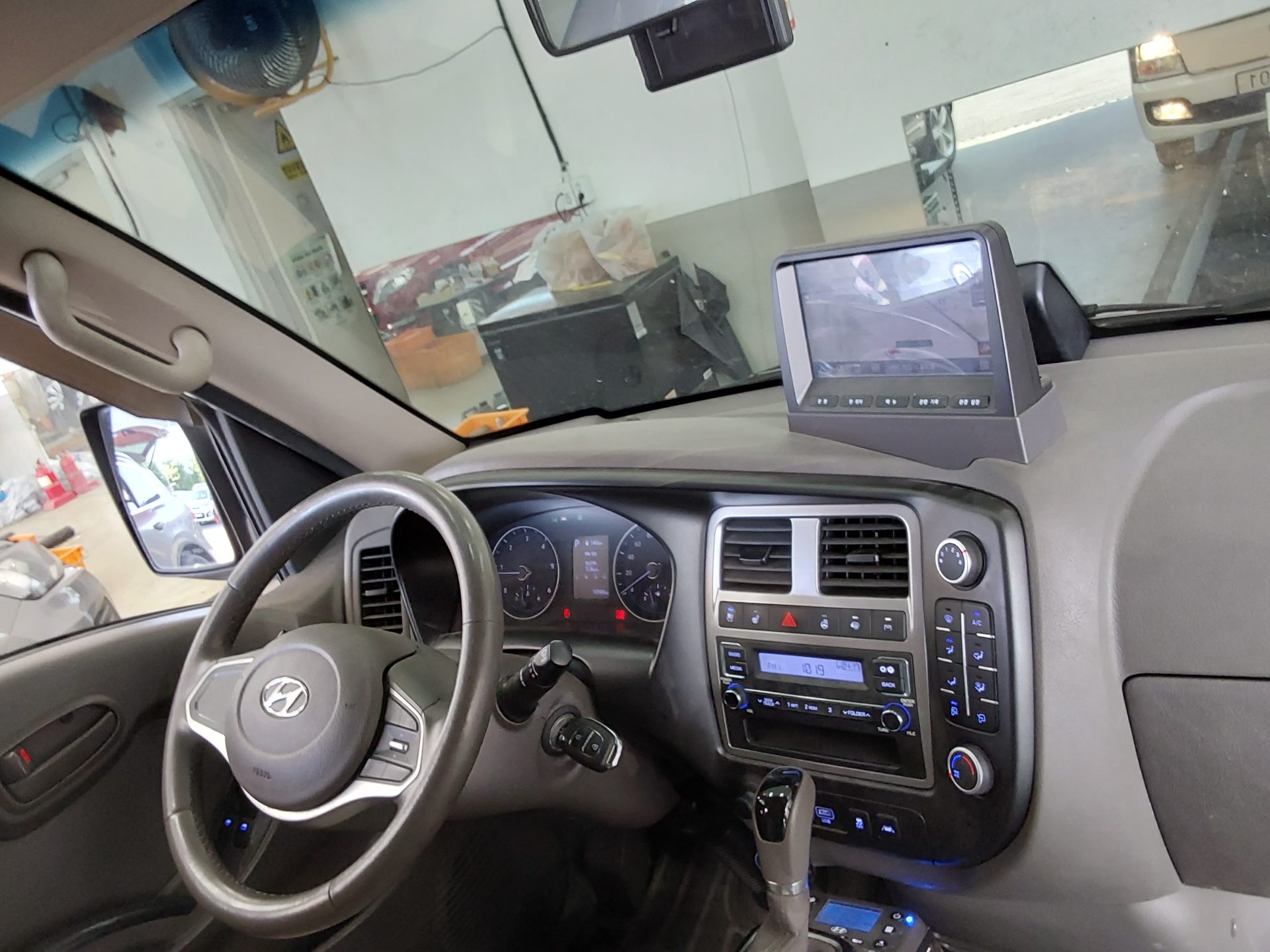 2020 - hyundai porter