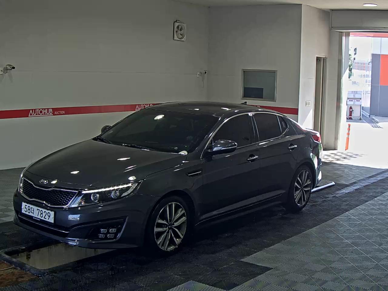 KIA K5 CVVL