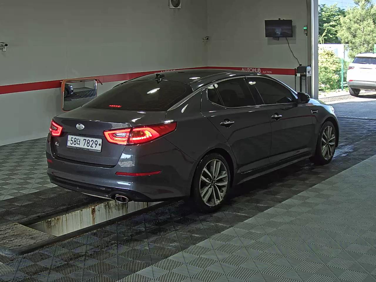 2014 - kia k5