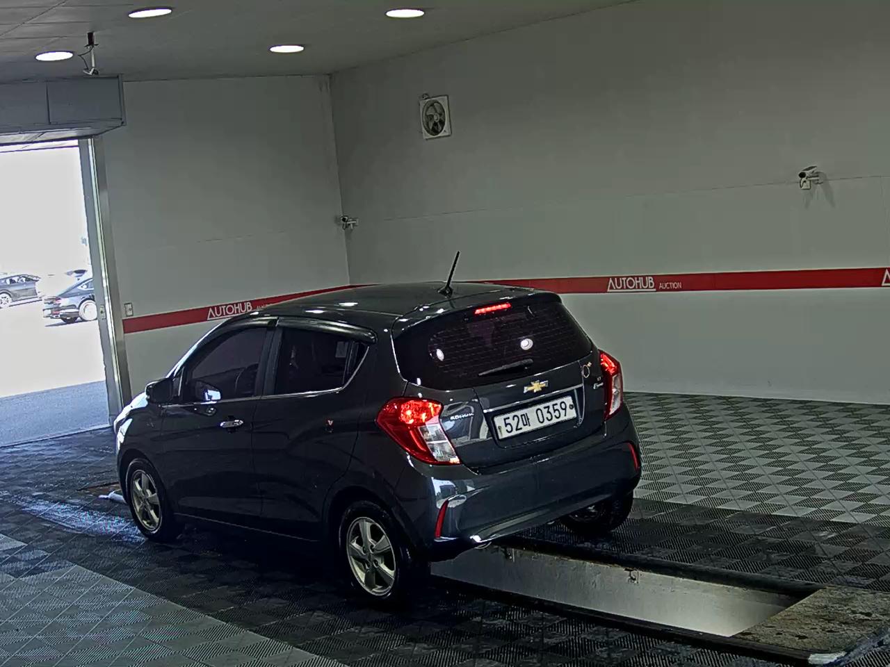 2017 - chevrolet spark