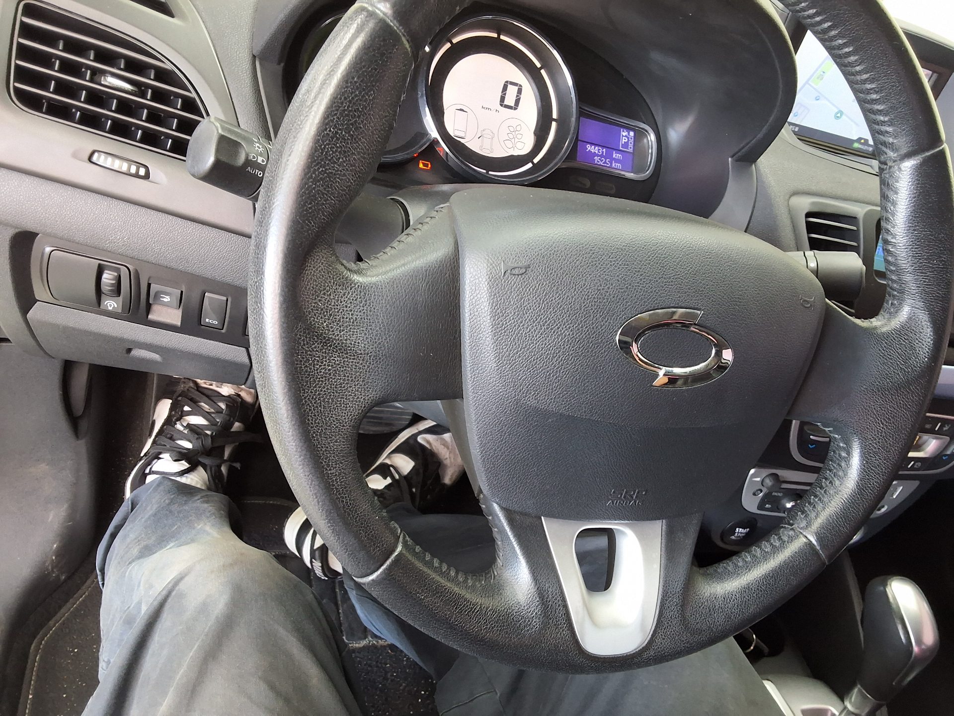 2016 - renault sm3