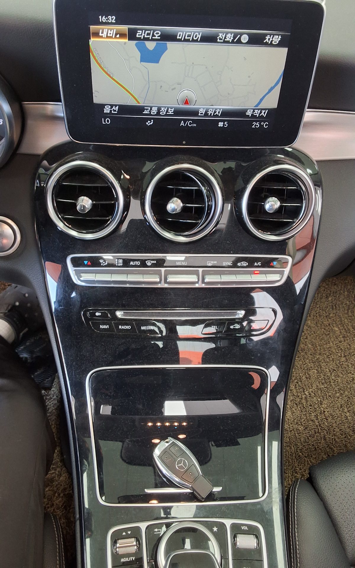2015 - mercedes-benz c220