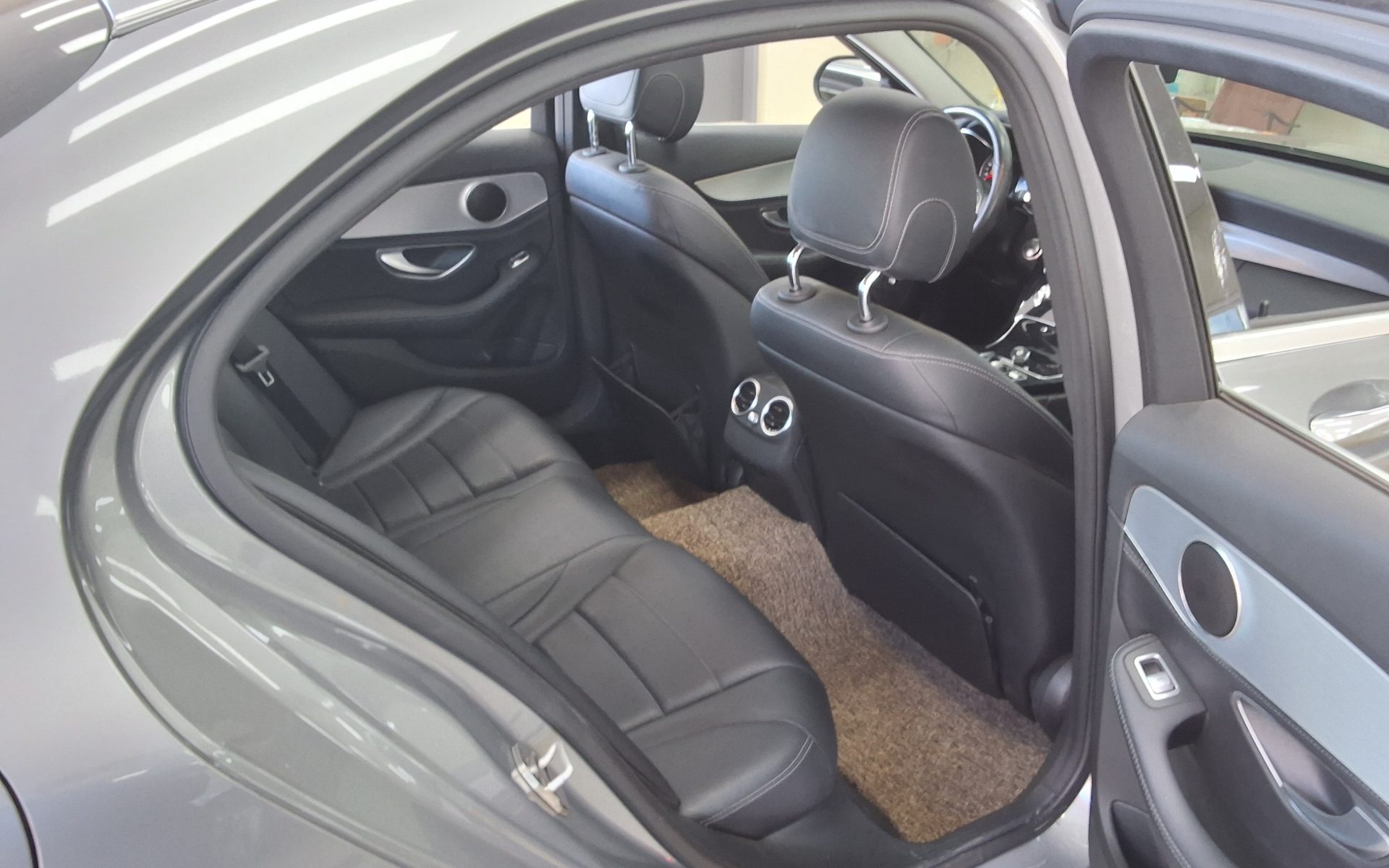 2015 - mercedes-benz c220