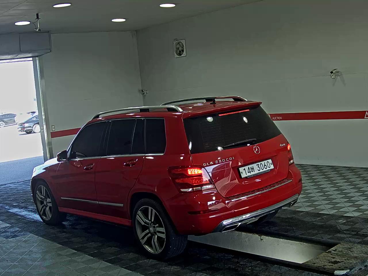 2014 - mercedes-benz glk220