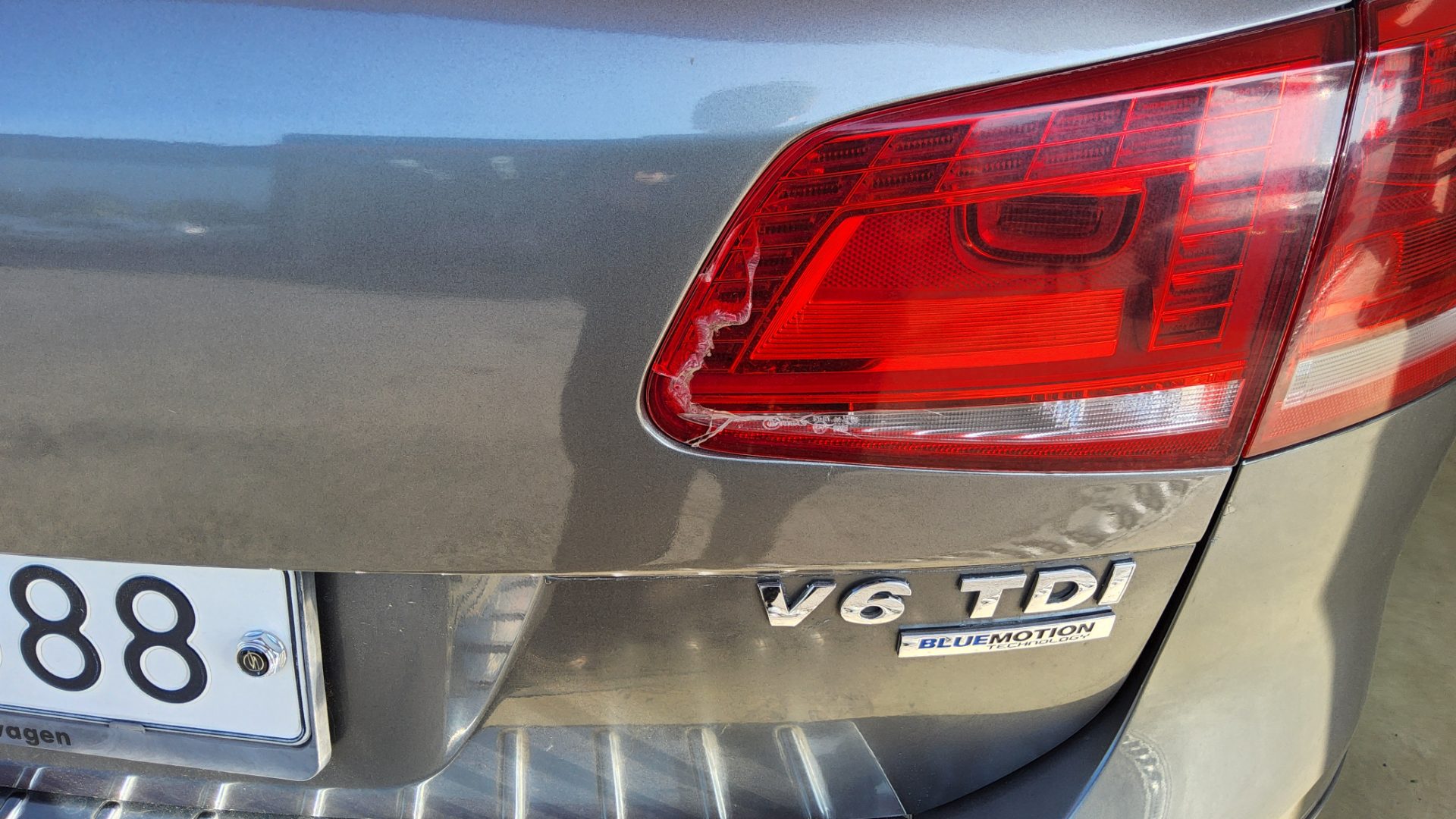 2014 - volkswagen touareg