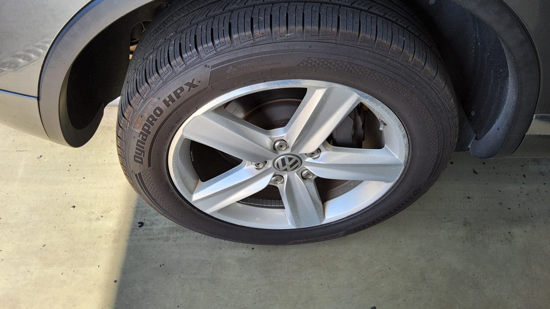 2014 - volkswagen touareg
