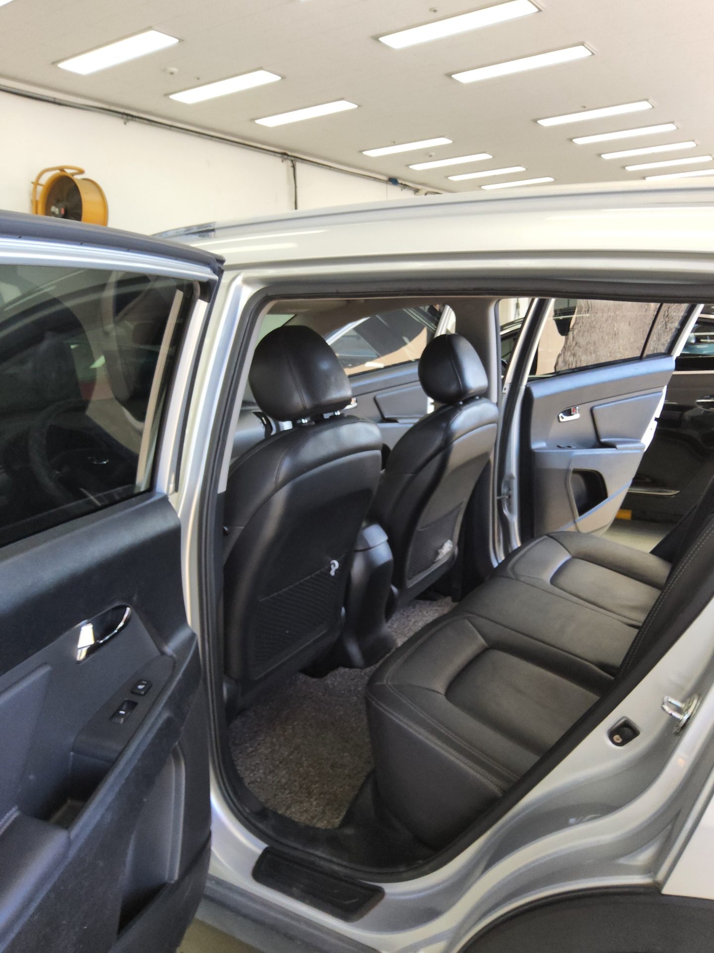 2011 - kia sportage