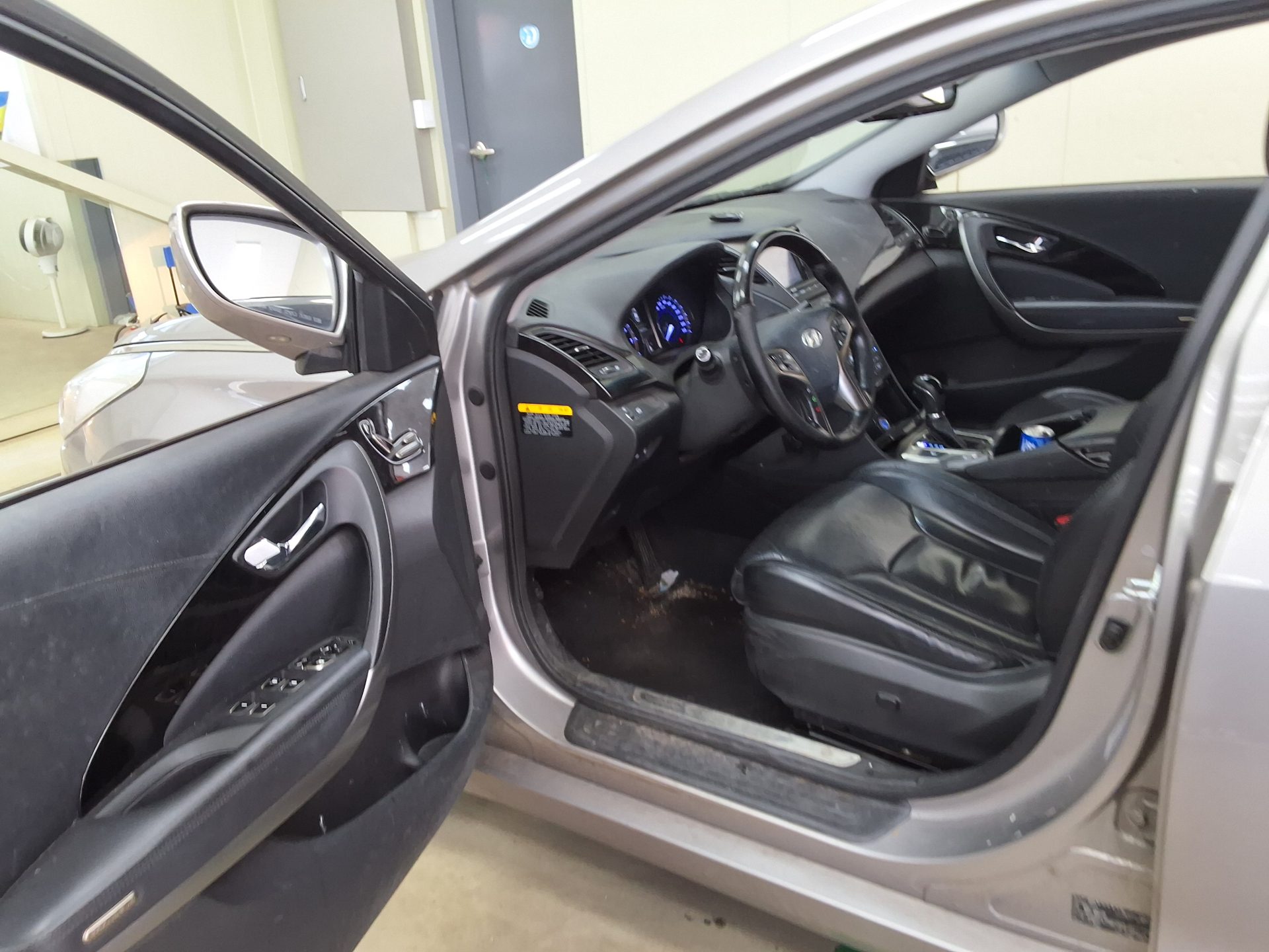 2014 - hyundai grandeur