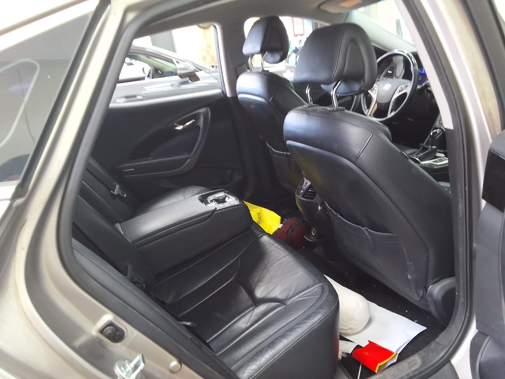 2014 - hyundai grandeur