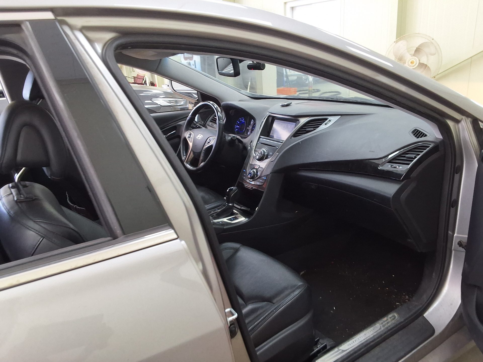 2014 - hyundai grandeur