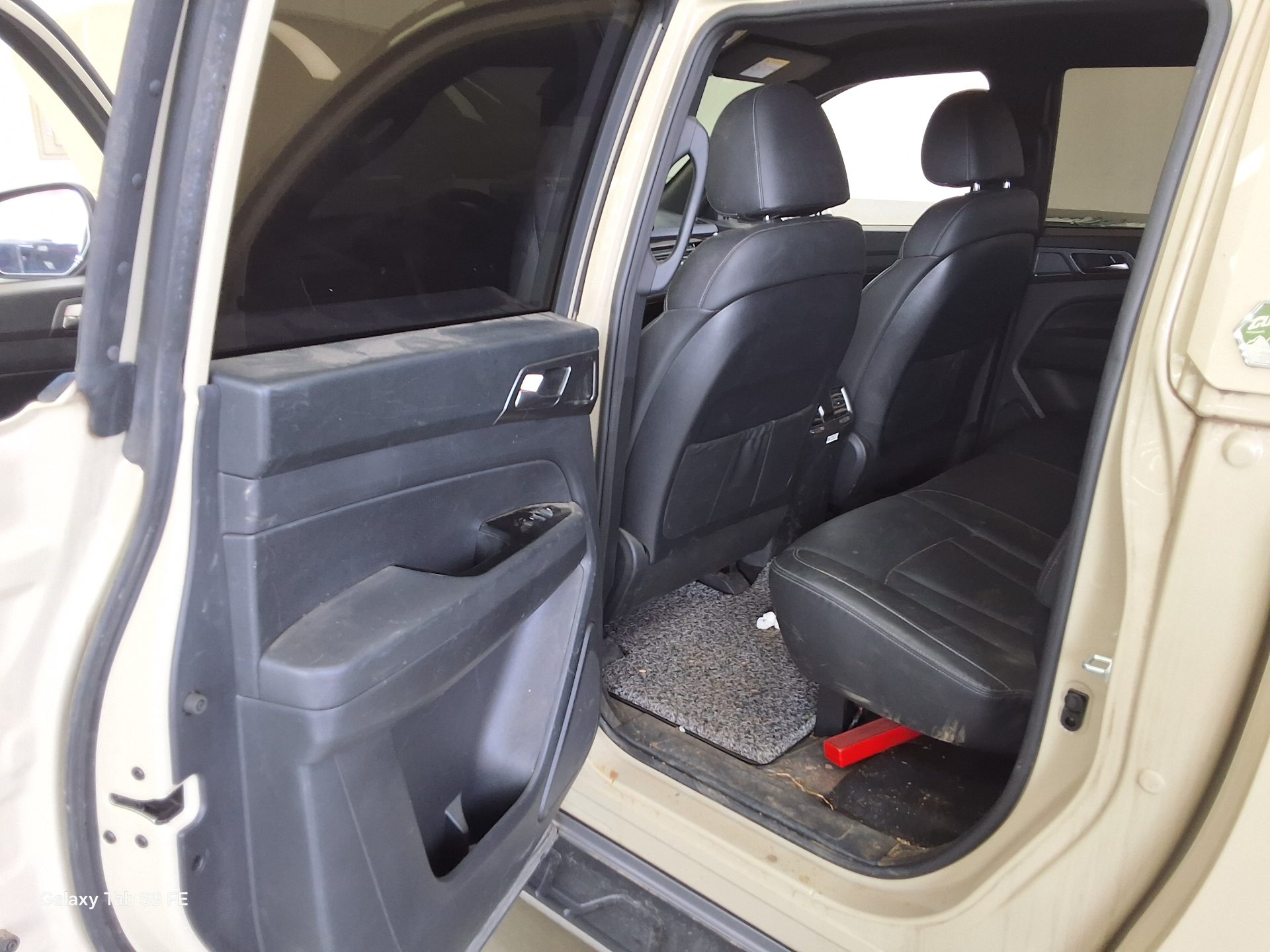 2024 - ssangyong rexton