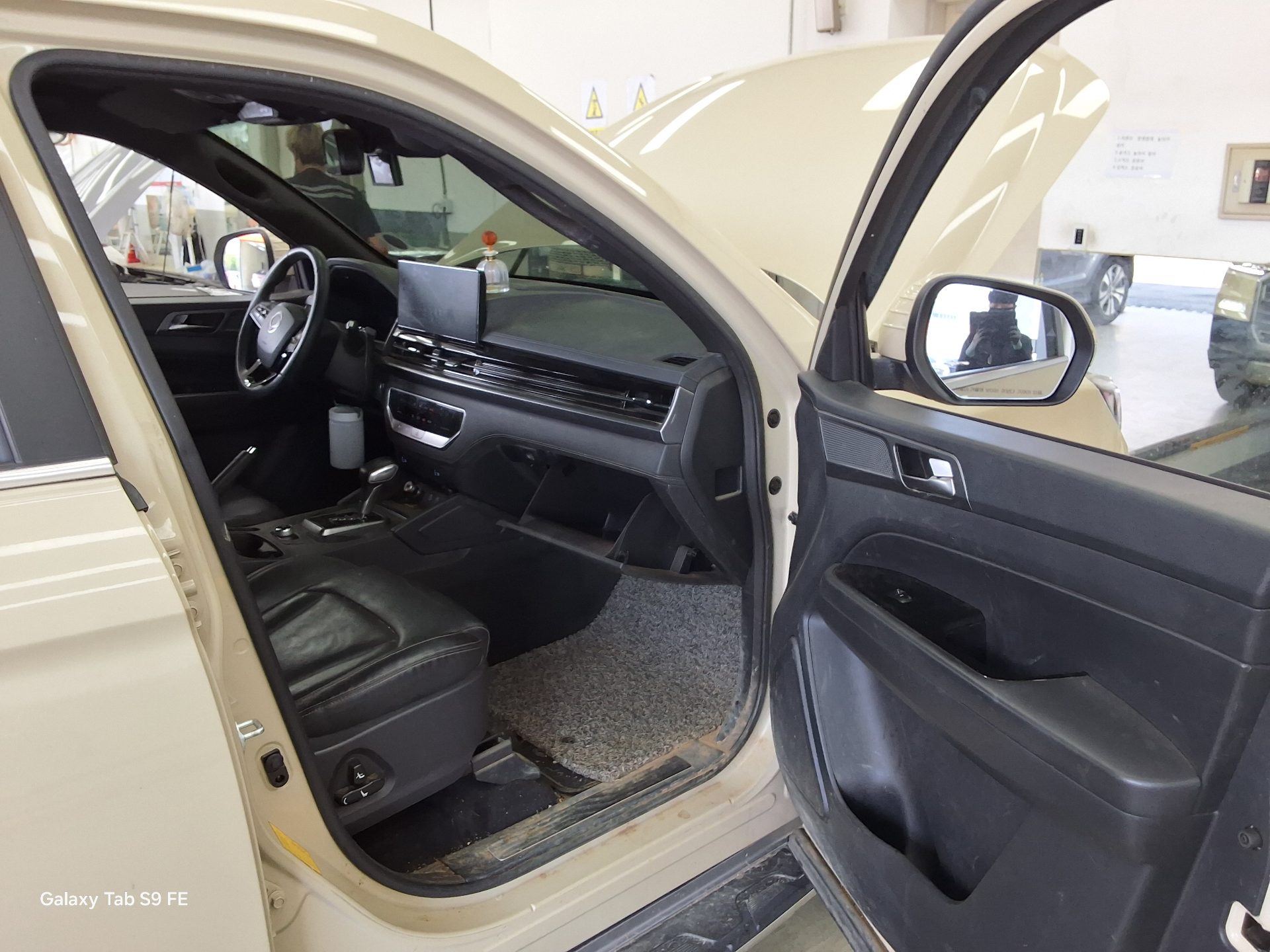 2024 - ssangyong rexton