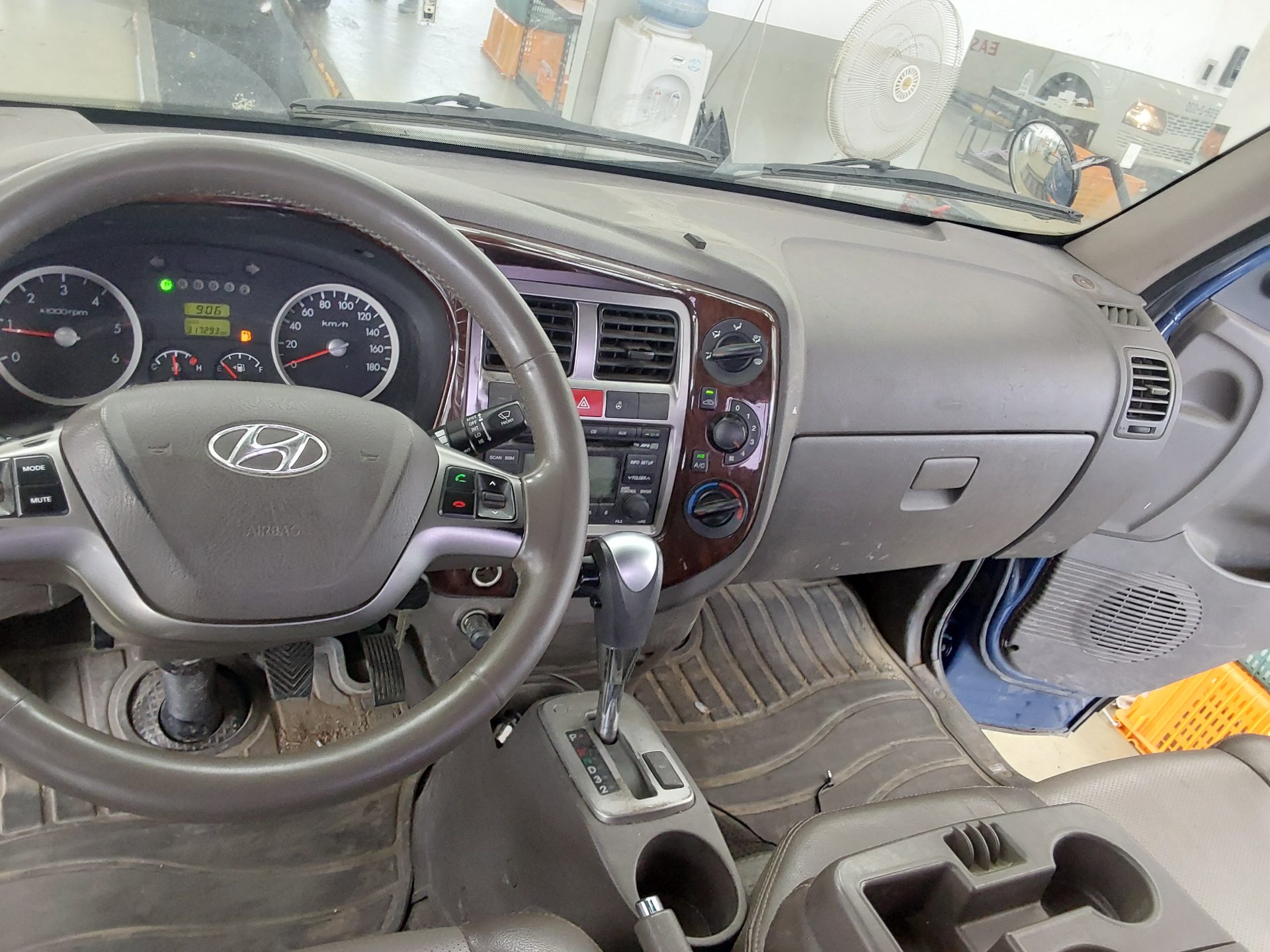 2017 - hyundai porter