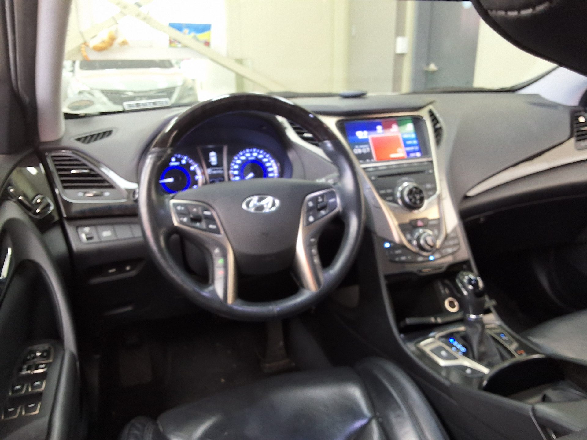 2014 - hyundai grandeur
