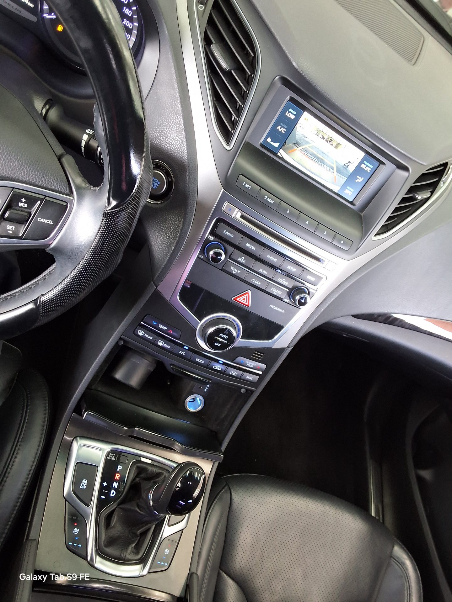 2015 - hyundai grandeur