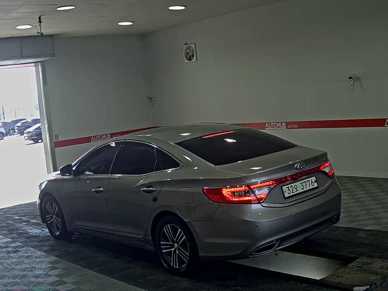2014 - hyundai grandeur