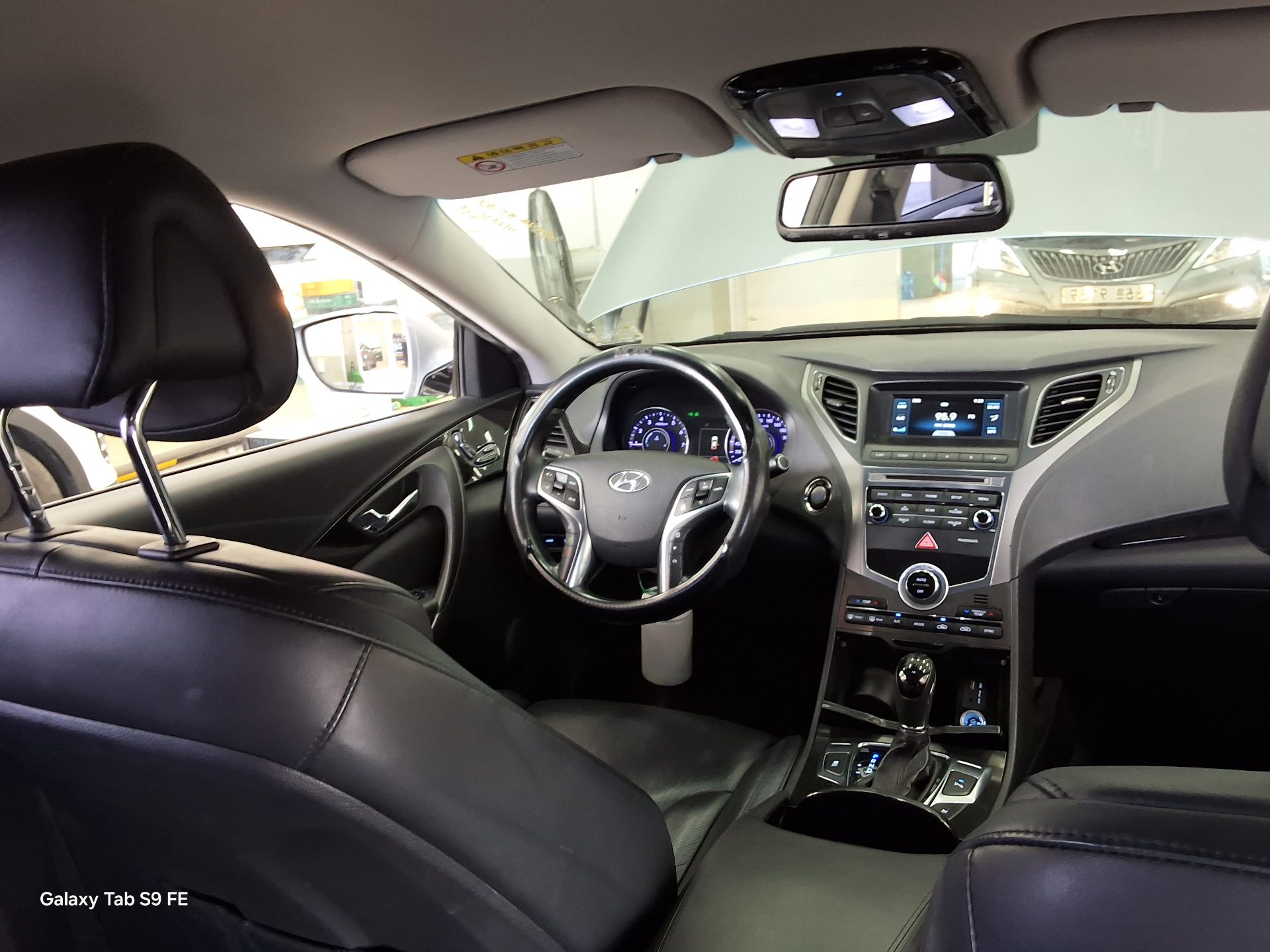 2015 - hyundai grandeur