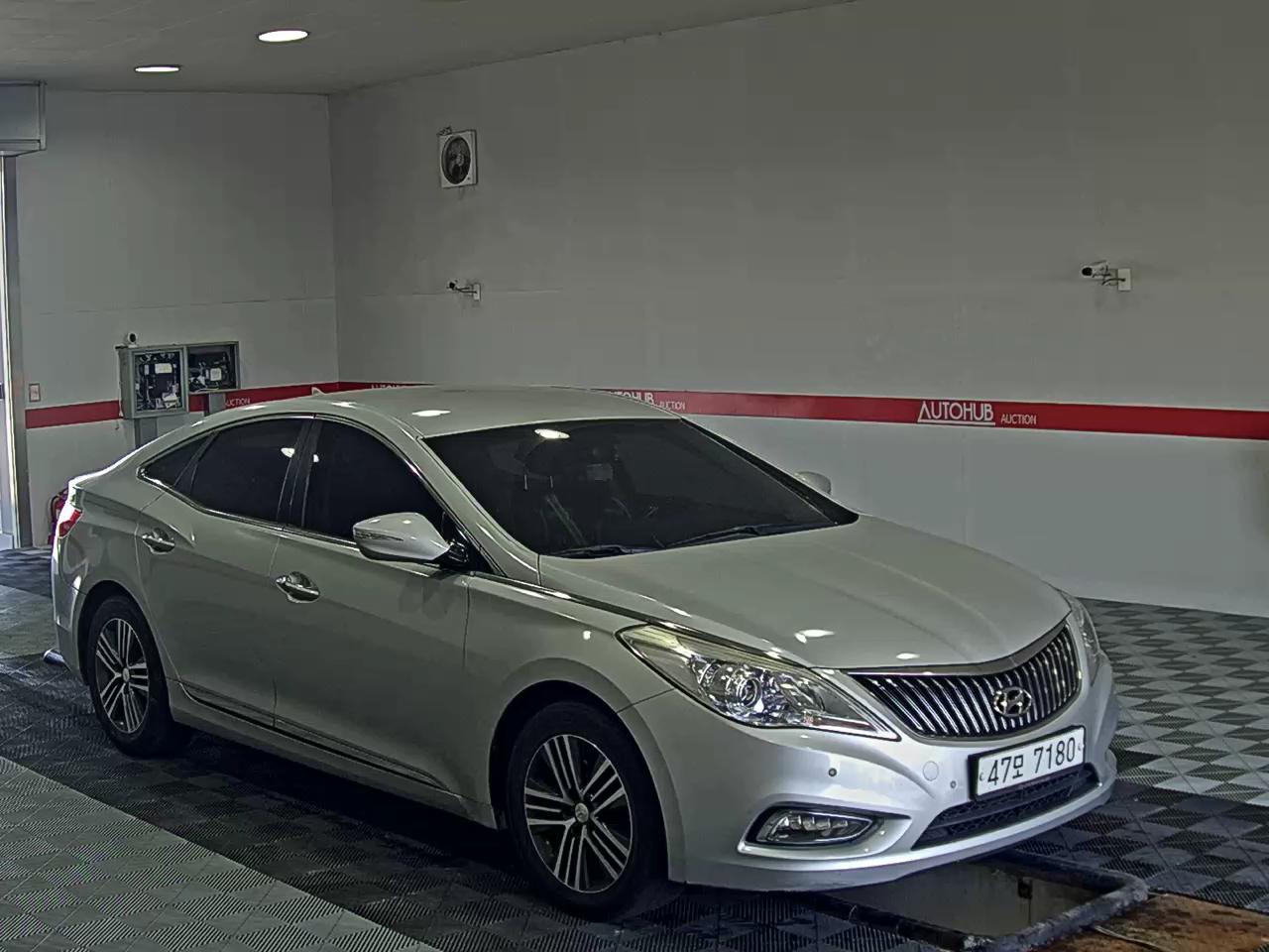 2014 - hyundai grandeur