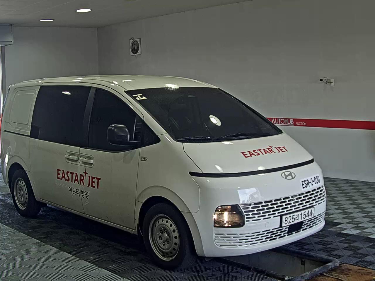 2025 - hyundai staria