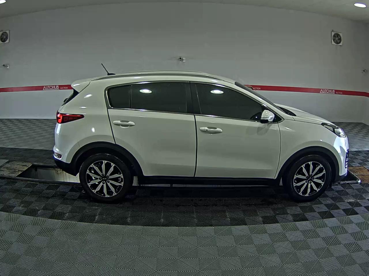 2016 - kia sportage