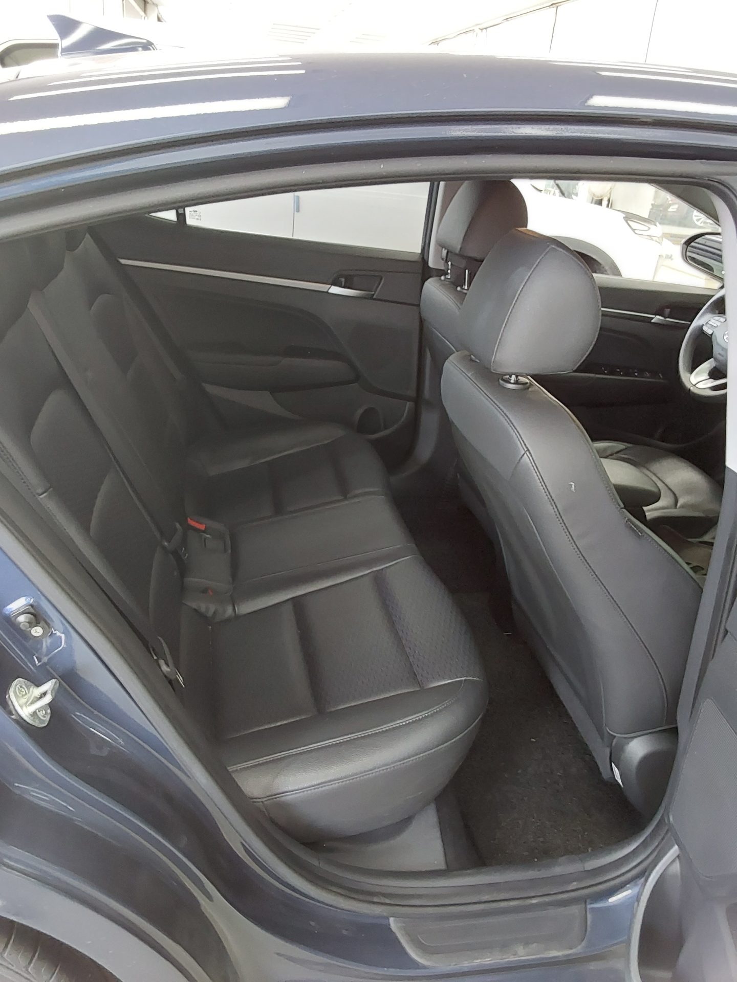 2019 - hyundai avante