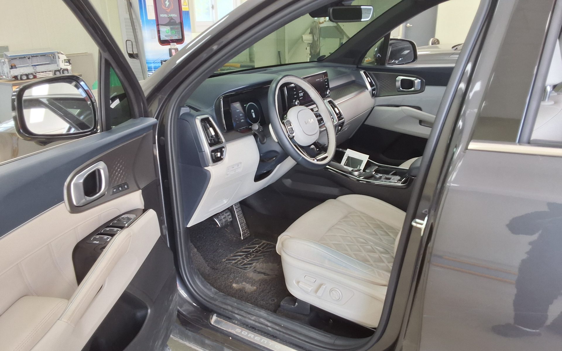 2023 - kia sorento