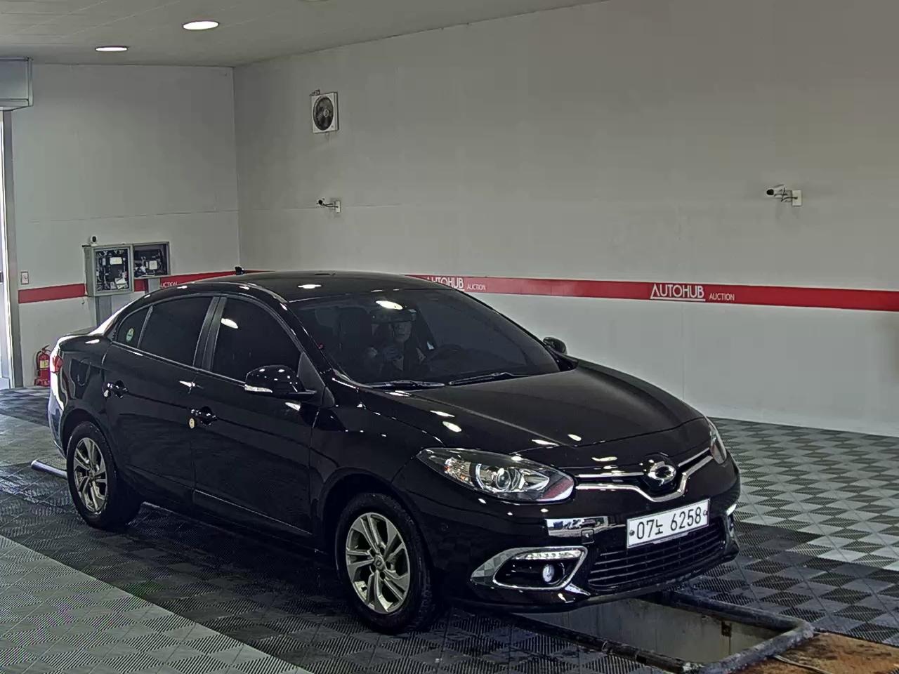2017 - renault sm3