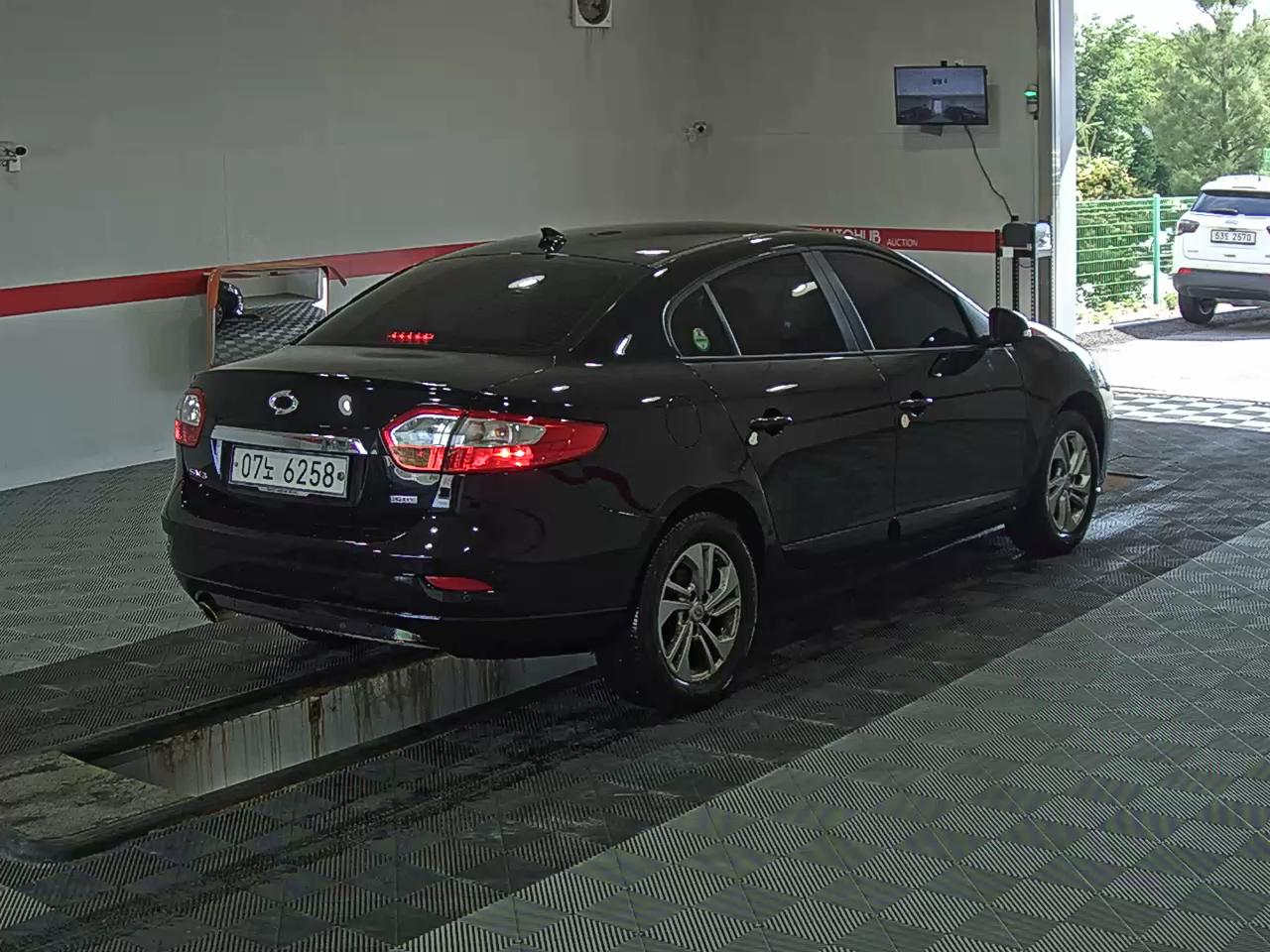 2017 - renault sm3