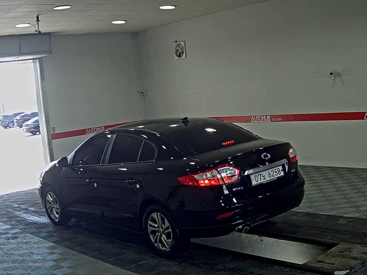 2017 - renault sm3