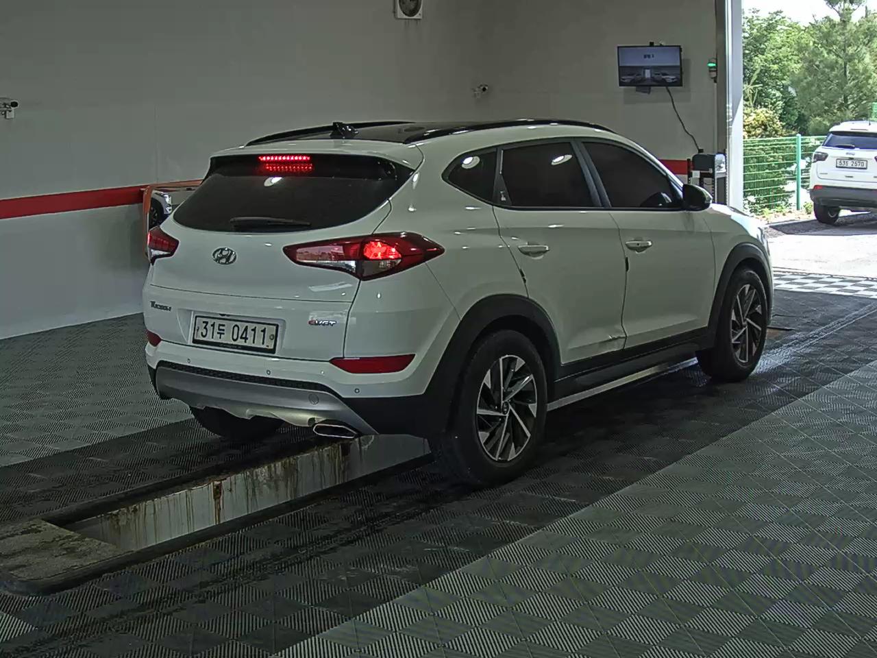 2017 - hyundai tucson