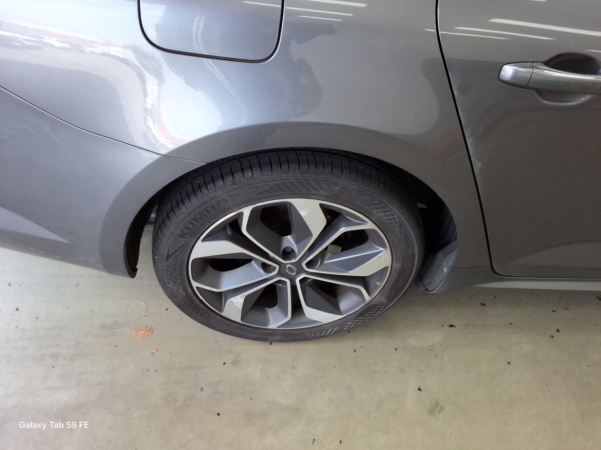 2019 - renault sm6