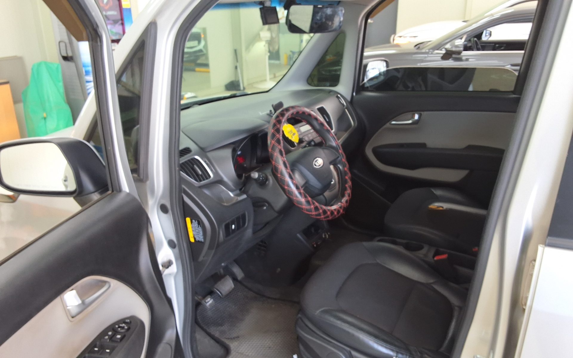 2012 - kia ray