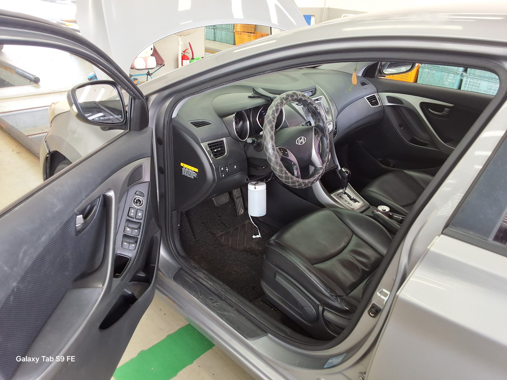 2014 - hyundai avante