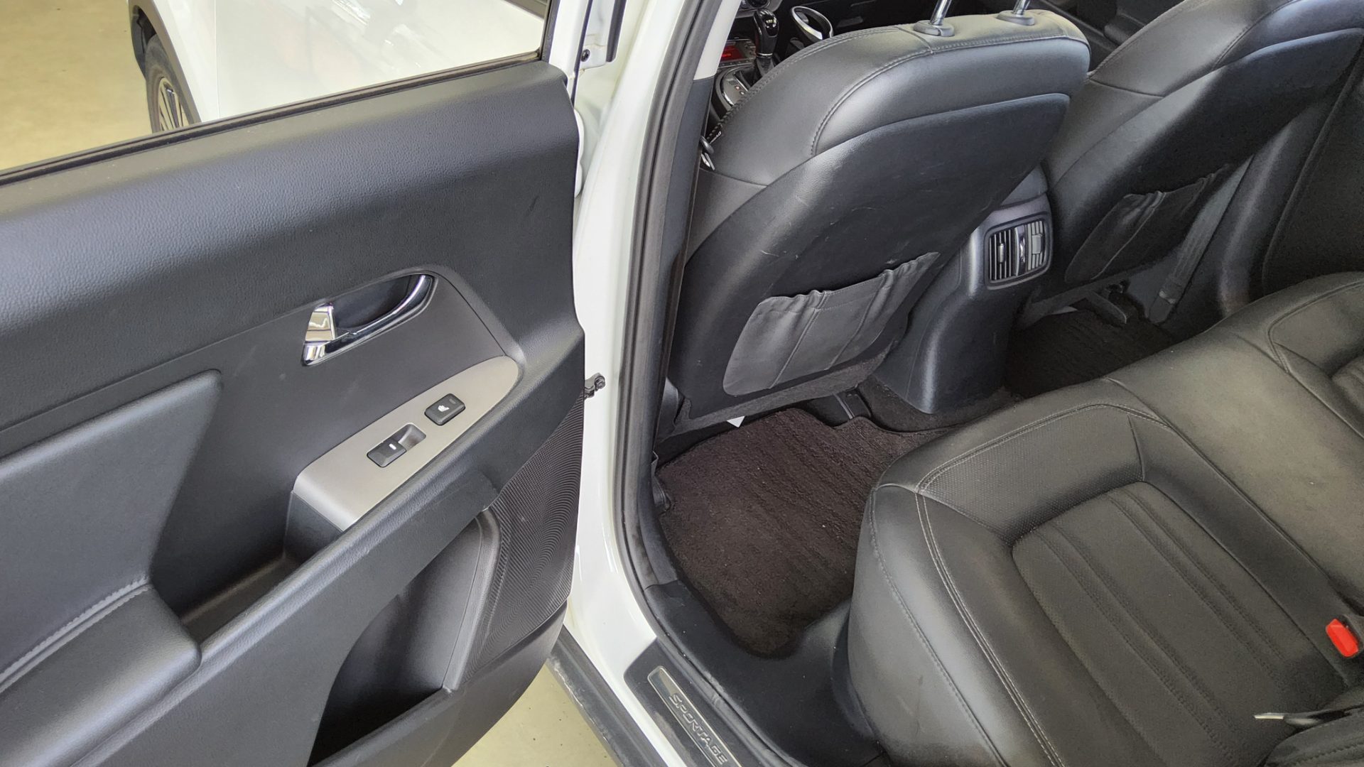 2014 - kia sportage