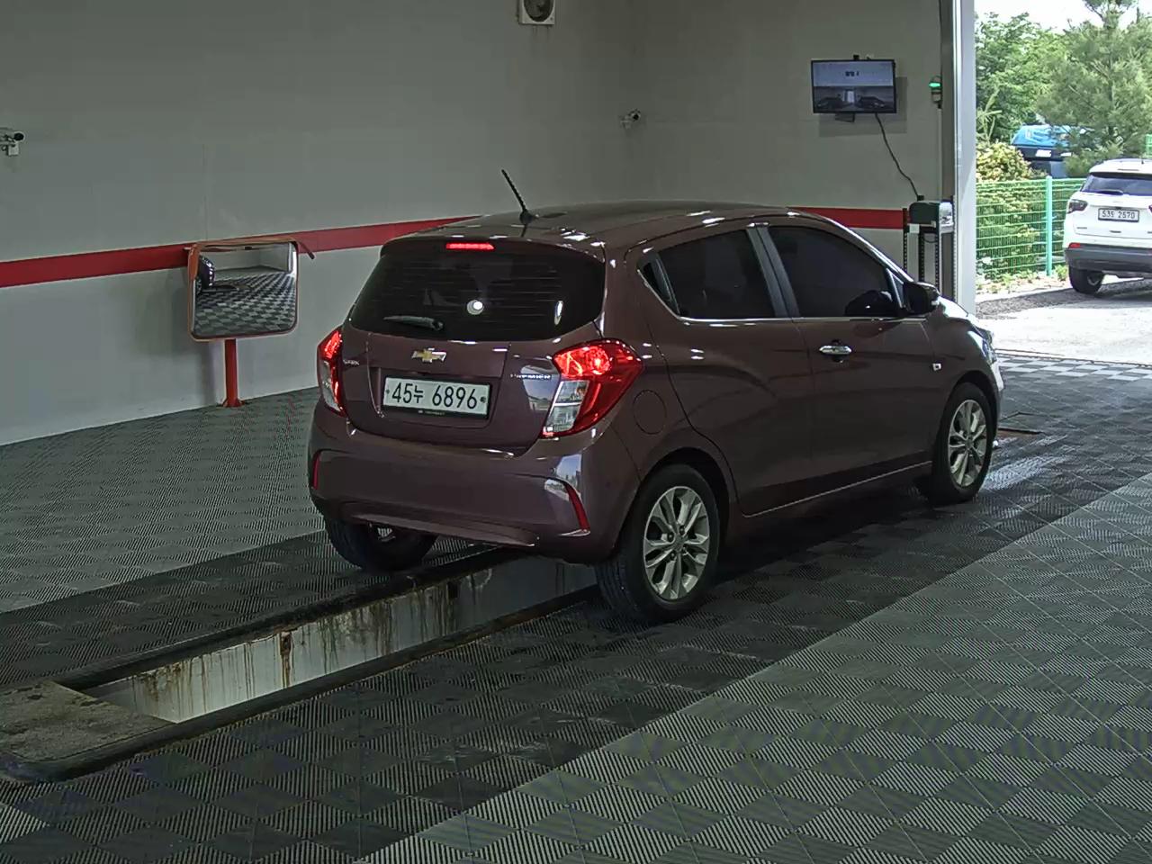 2019 - chevrolet spark