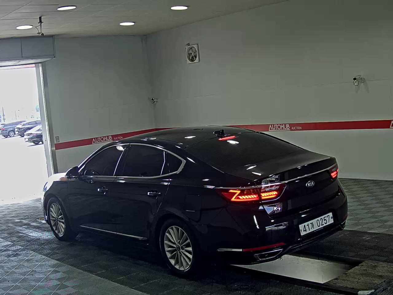 2016 - kia k7